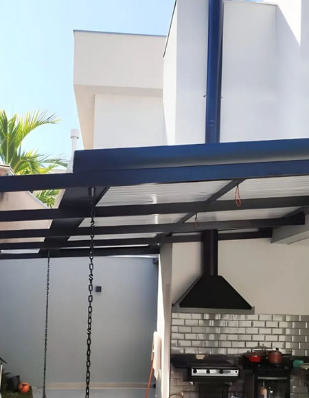 Cobertura Fixa em Telha Termoacústica - Ben Vidros